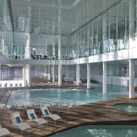 Awesome In With 2 Bedrooms, Wifi And Swimming Pool Apartman Novi Vinodolski