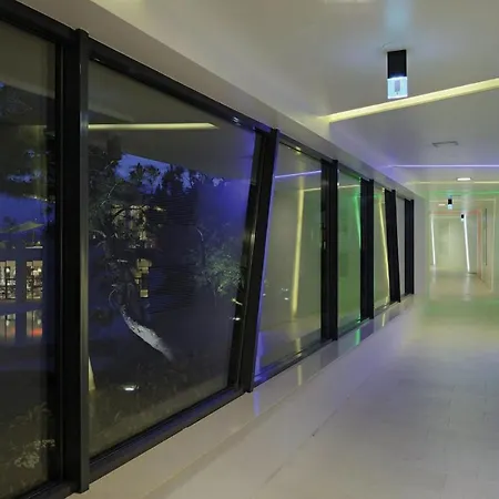 Awesome In With 2 Bedrooms, Wifi And Swimming Pool * Novi Vinodolski